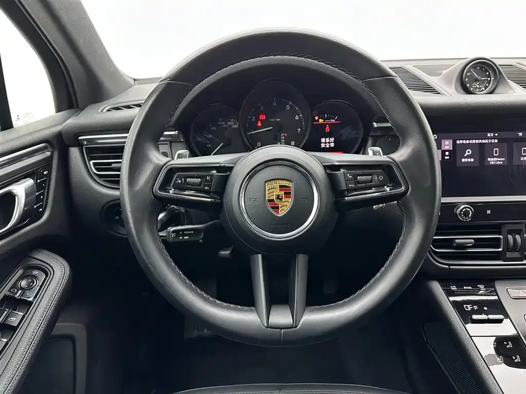 Porsche Macan 2022 из CN, фото 5