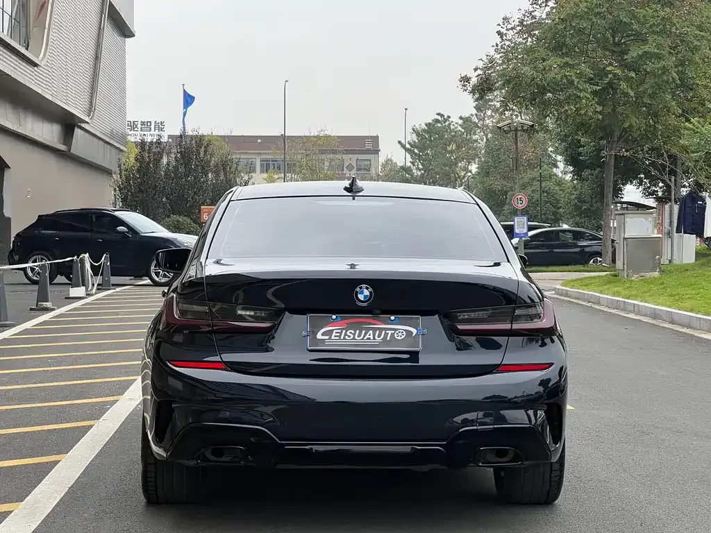 BMW 3 Series 2021 из CN, фото 9