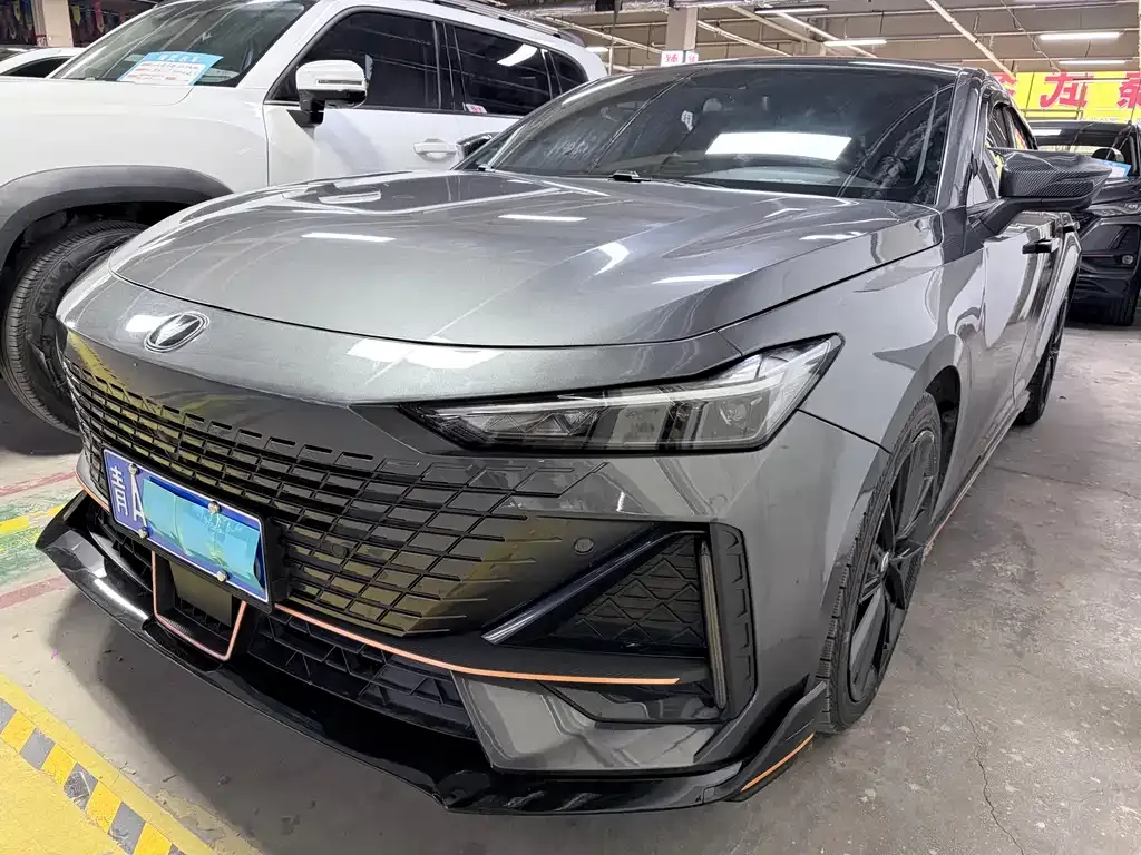 Changan UNI-V 2023 из CN, фото 1