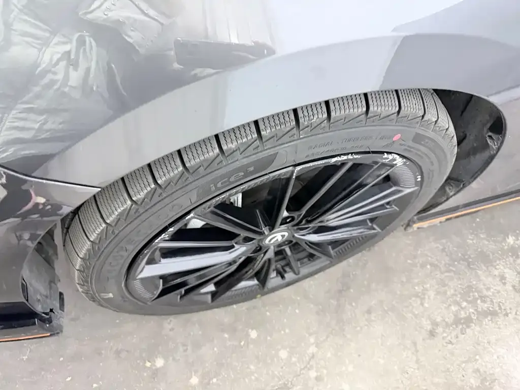 Changan UNI-V 2023 из CN, фото 5
