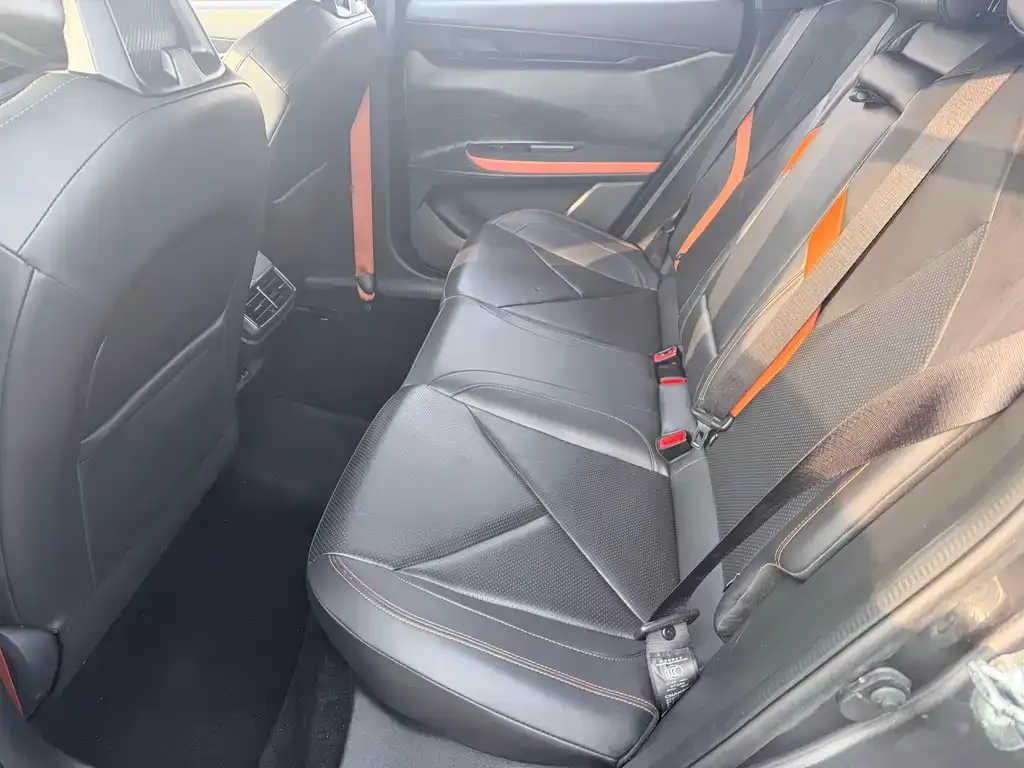 Changan UNI-V 2022 из CN, фото 2