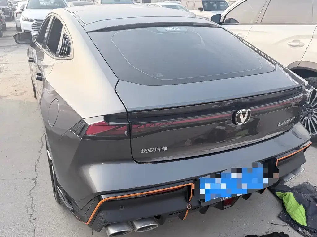 Changan UNI-V 2022 из CN, фото 4