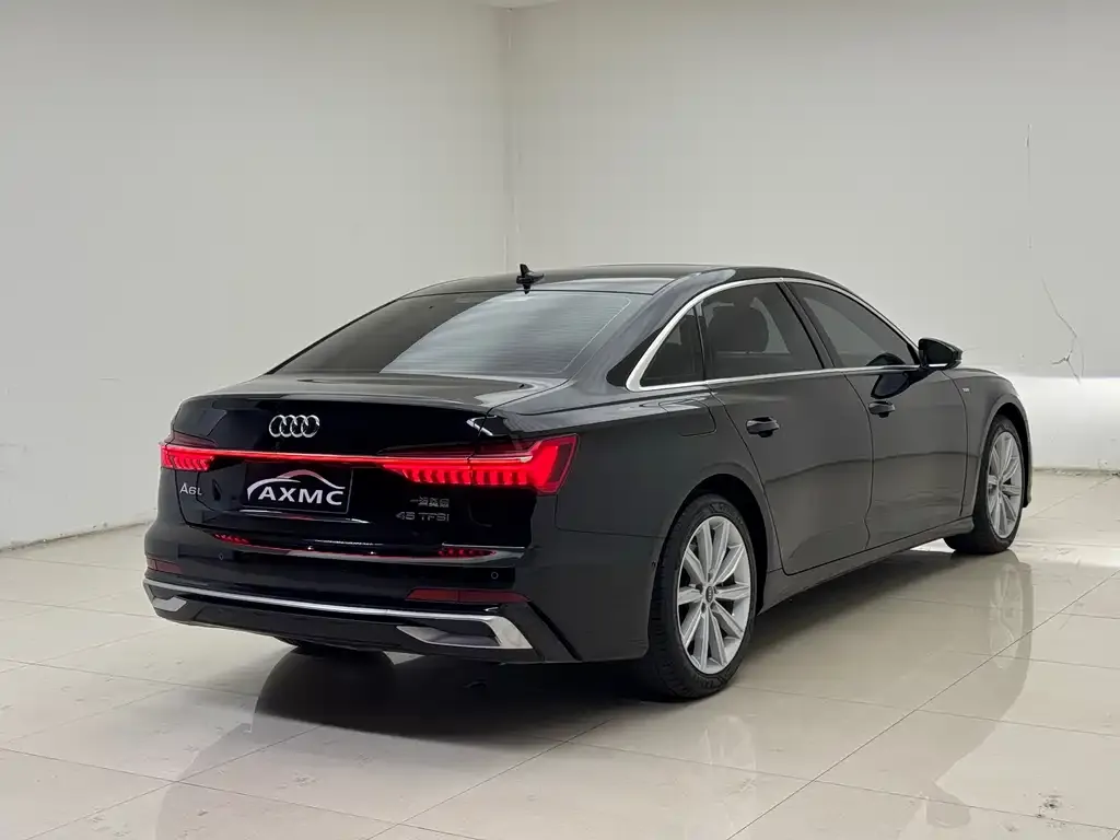 Audi A6L 2023 из CN, фото 3