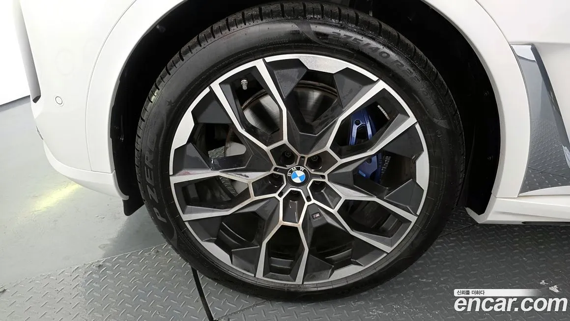 BMW X7 2025 из KR, фото 9