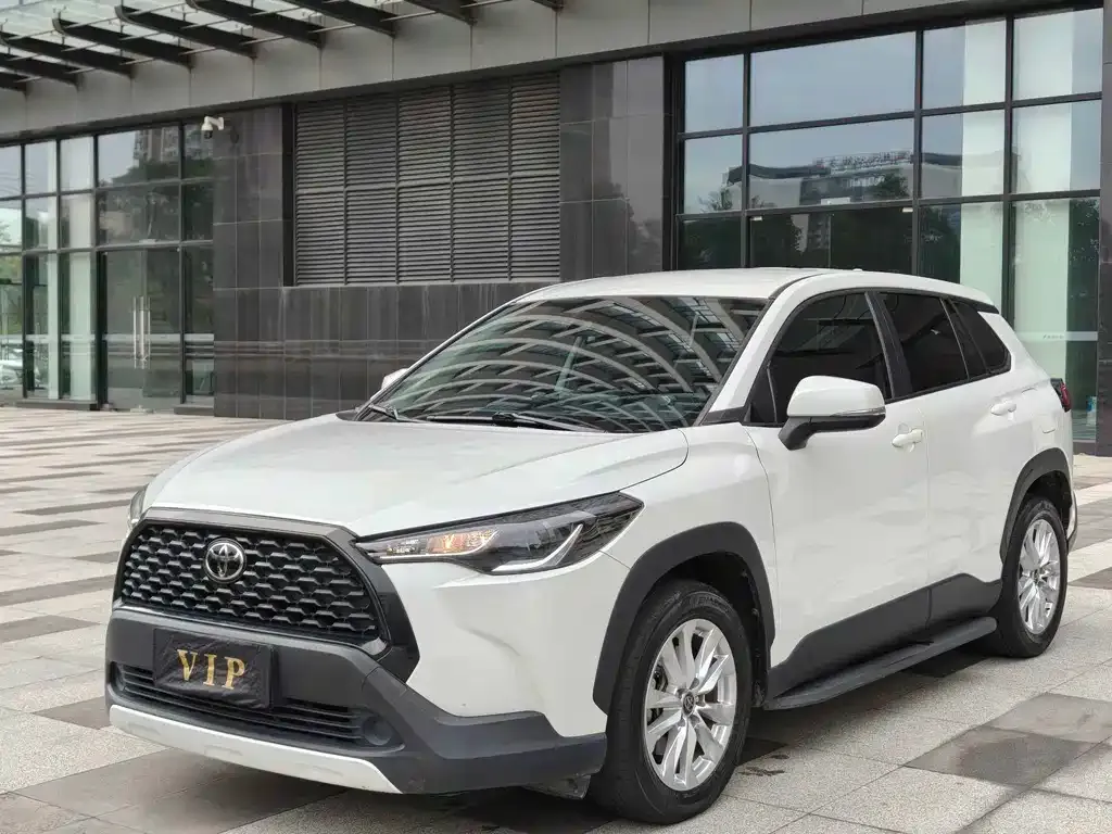 Toyota Corolla Cross 2022 из CN, фото 2