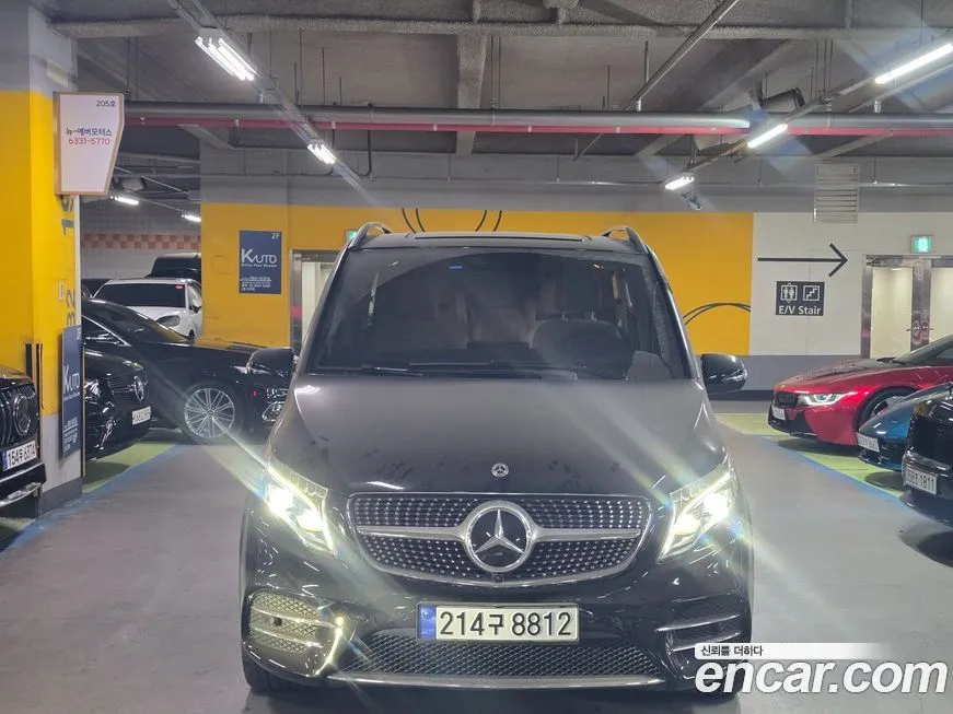 Mercedes-Benz V-Class