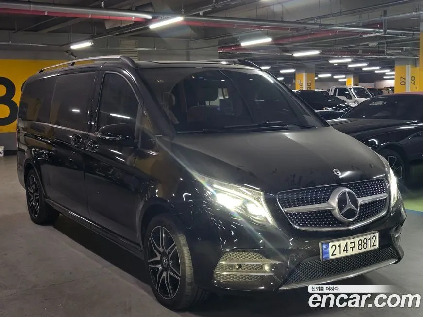 Mercedes-Benz V-Class 2024 из KR, фото 2