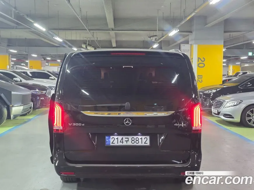 Mercedes-Benz V-Class 2024 из KR, фото 8