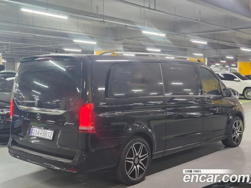 Mercedes-Benz V-Class 2024 из KR, фото 10