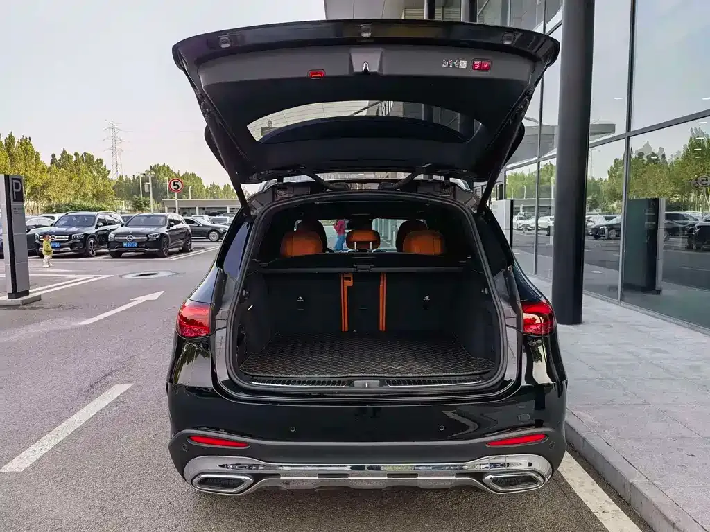 Mercedes-Benz GLC 2024 из CN, фото 6