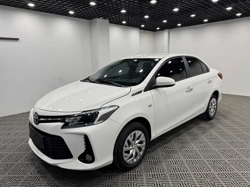 Toyota Vios 2022 из CN, фото 3