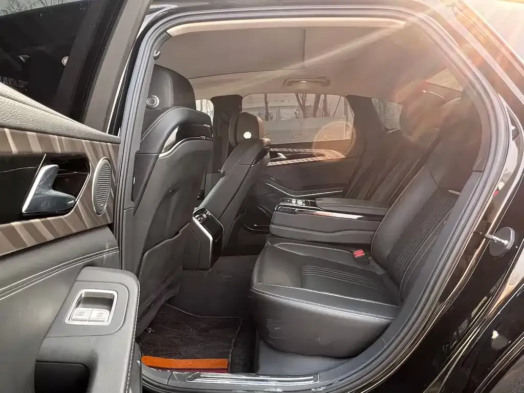 Hongqi H9 2022 из CN, фото 4