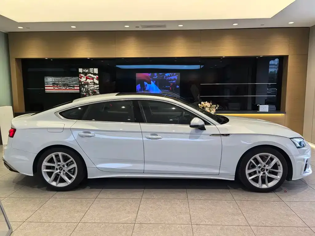 Audi A5 (Import) — фото 8