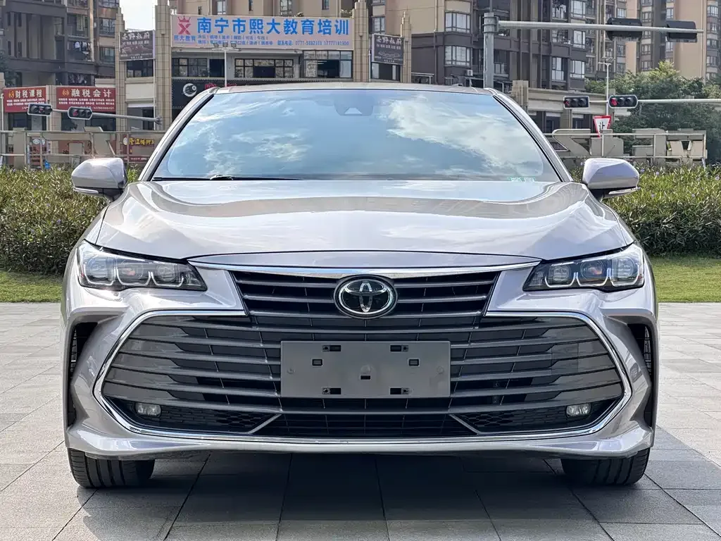 Toyota Avalon 2021 из CN, фото 3
