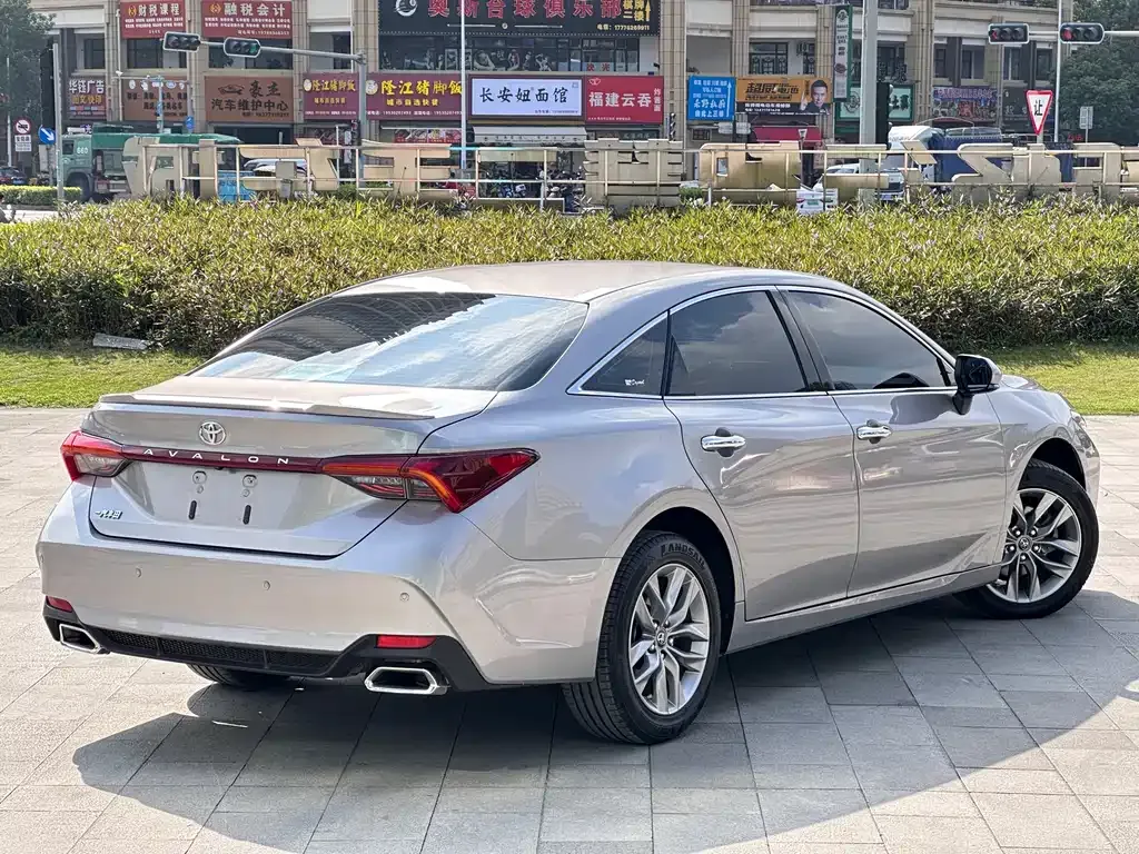 Toyota Avalon 2021 из CN, фото 9