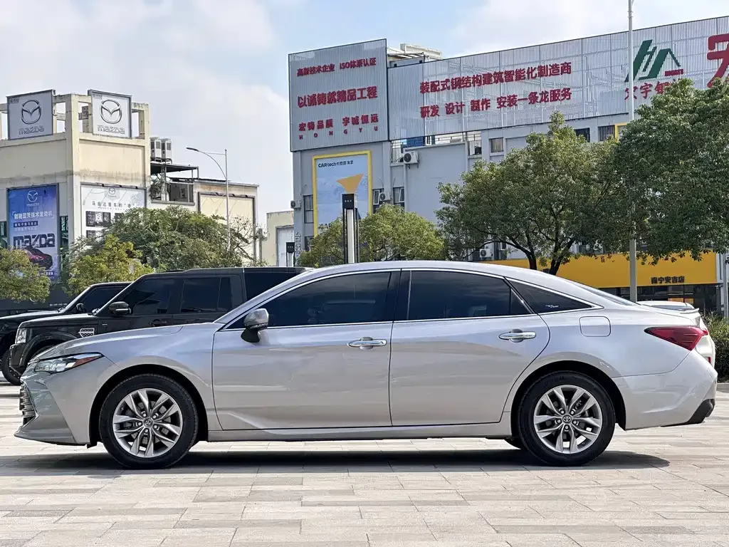 Toyota Avalon 2021 из CN, фото 4