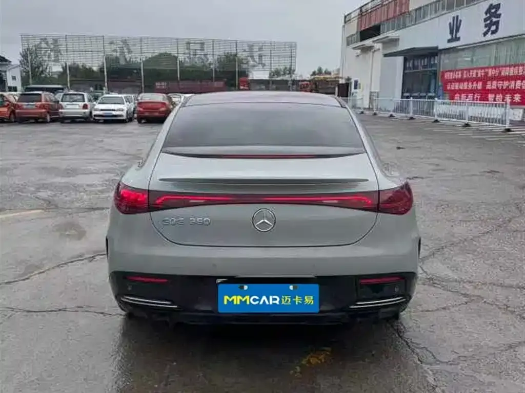 Mercedes-Benz EQE 2023 из CN, фото 8