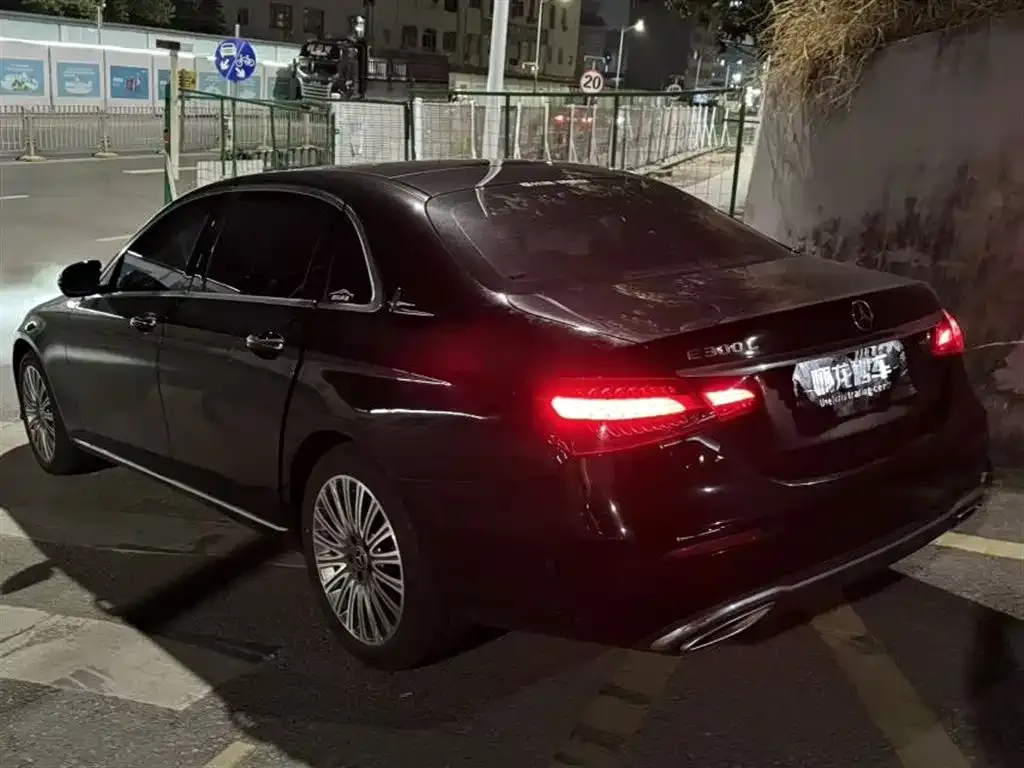 Mercedes-Benz E-Class 2023 из CN, фото 5
