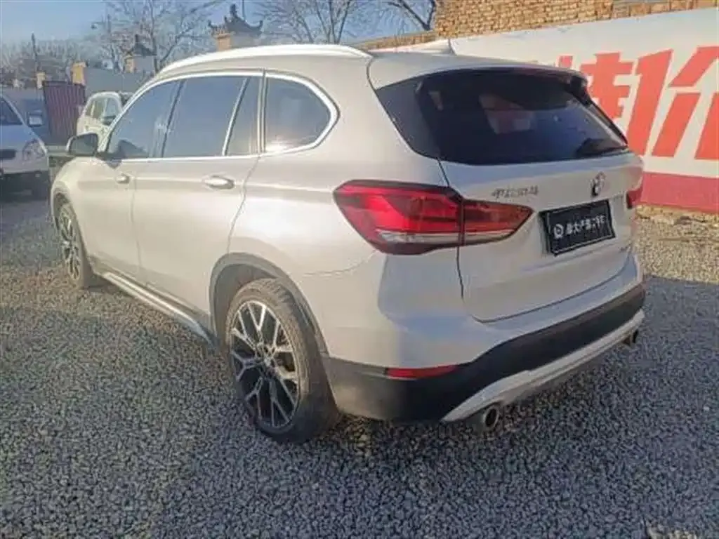 BMW X1 2022 из CN, фото 7