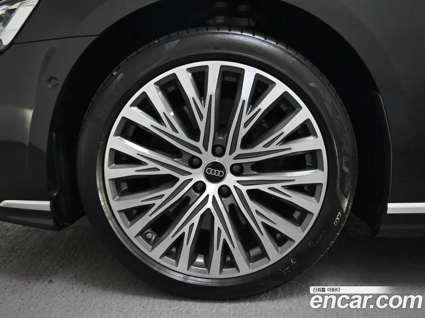 Audi A8 2023 из KR, фото 8