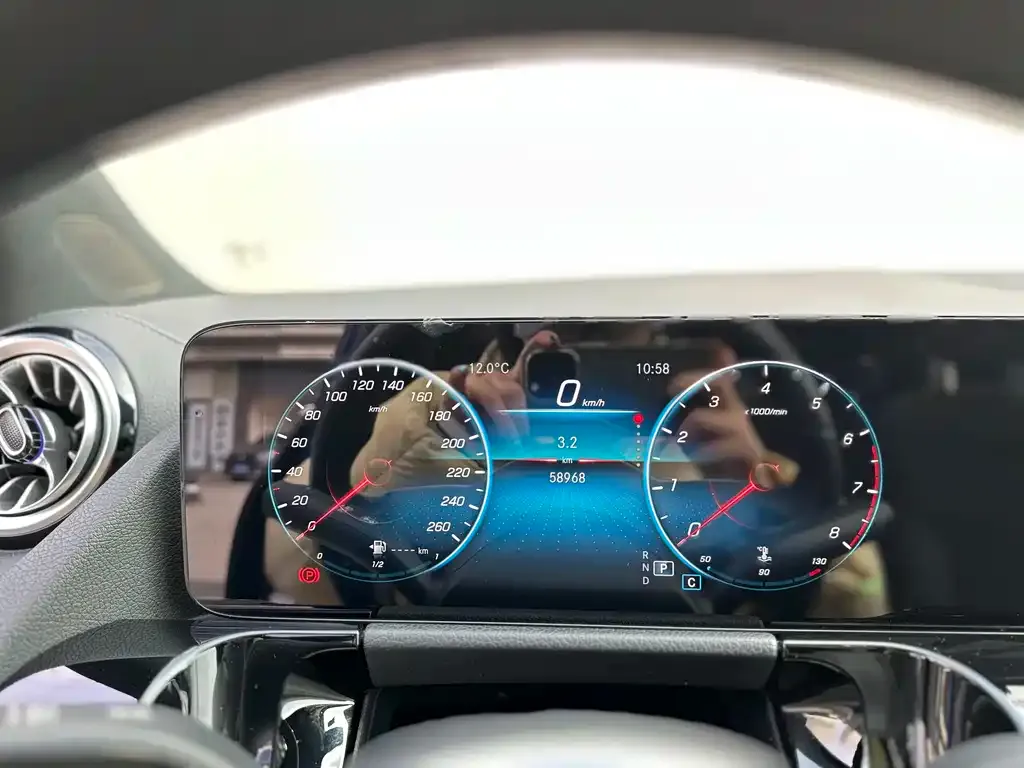 Mercedes-Benz GLA 2021 из CN, фото 10