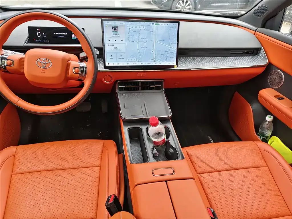 Toyota Platinum 3X 2025 из CN, фото 4
