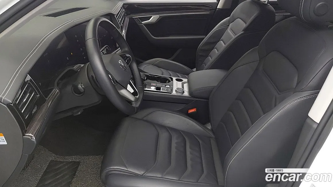 Volkswagen Touareg 2021 из KR, фото 10