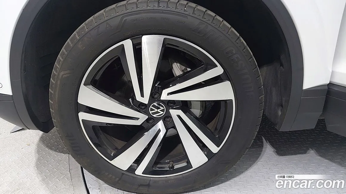 Volkswagen Touareg 2021 из KR, фото 6