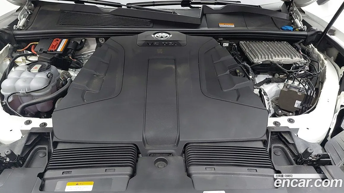 Volkswagen Touareg 2021 из KR, фото 4