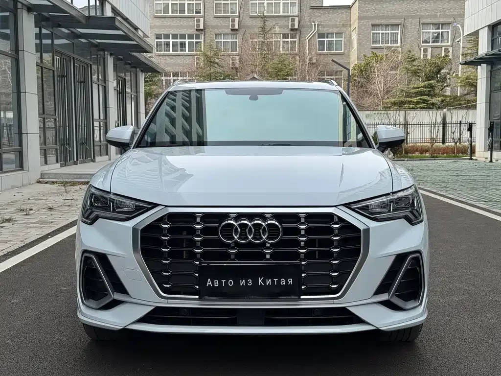 Audi Q3 2023 из CN, фото 8