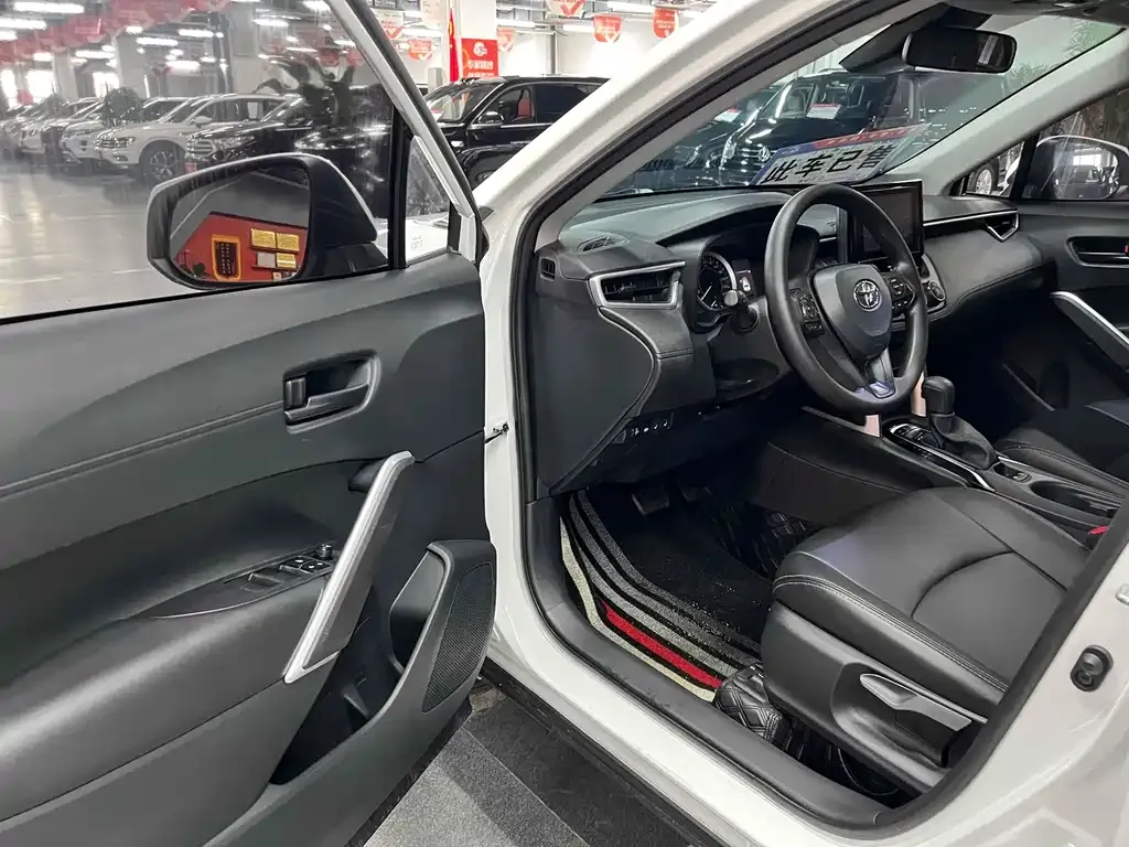 [object Object] Corolla Cross 2023 из CN, фото 6