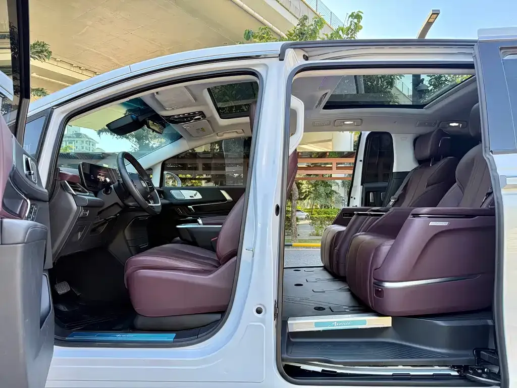 Buick Century 2023 из CN, фото 9