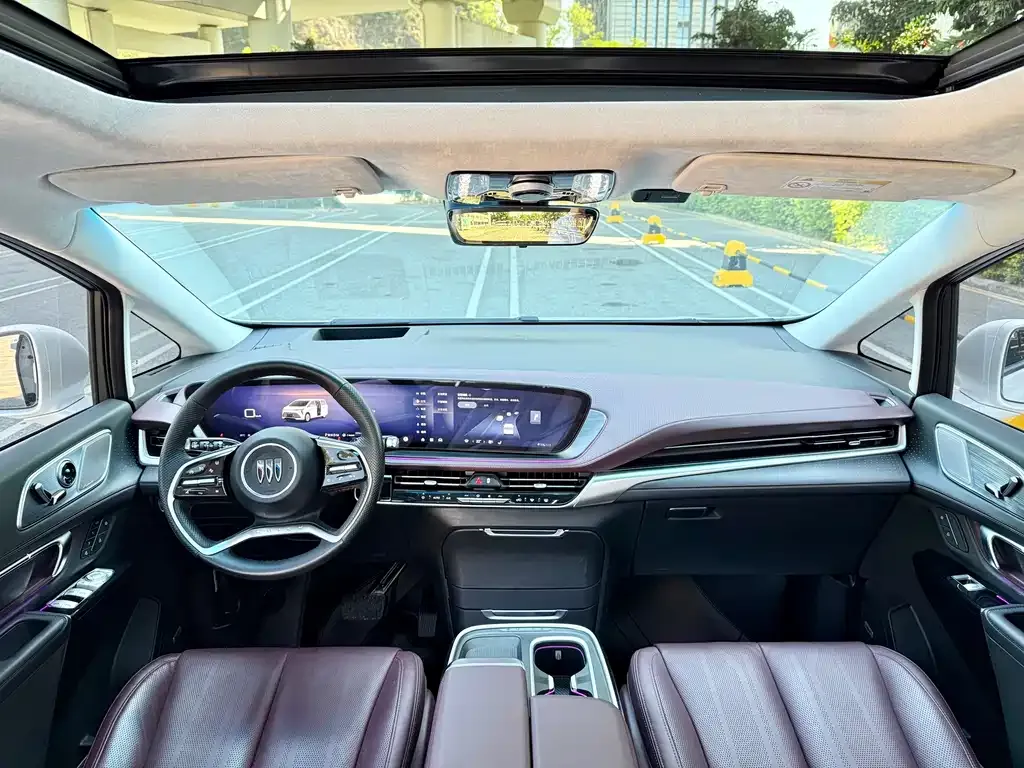 Buick Century 2023 из CN, фото 10