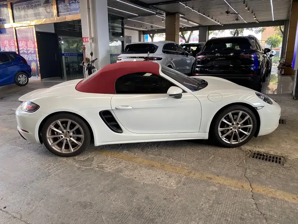 Porsche 718 2023 из CN, фото 7