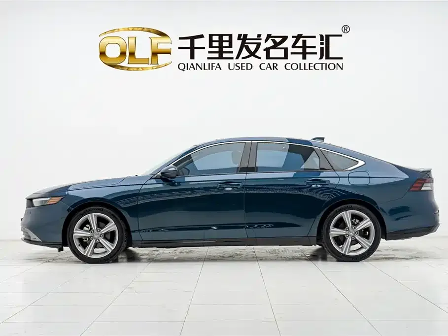 Honda Accord 2023 из CN, фото 2