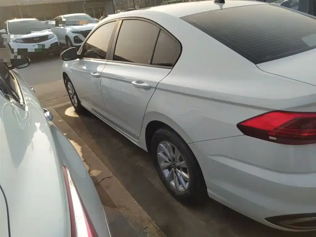 Volkswagen Bora 2023 из CN, фото 4
