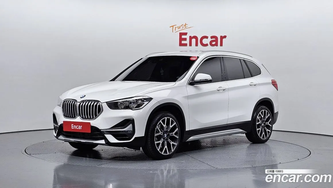 BMW X1 — фото 1