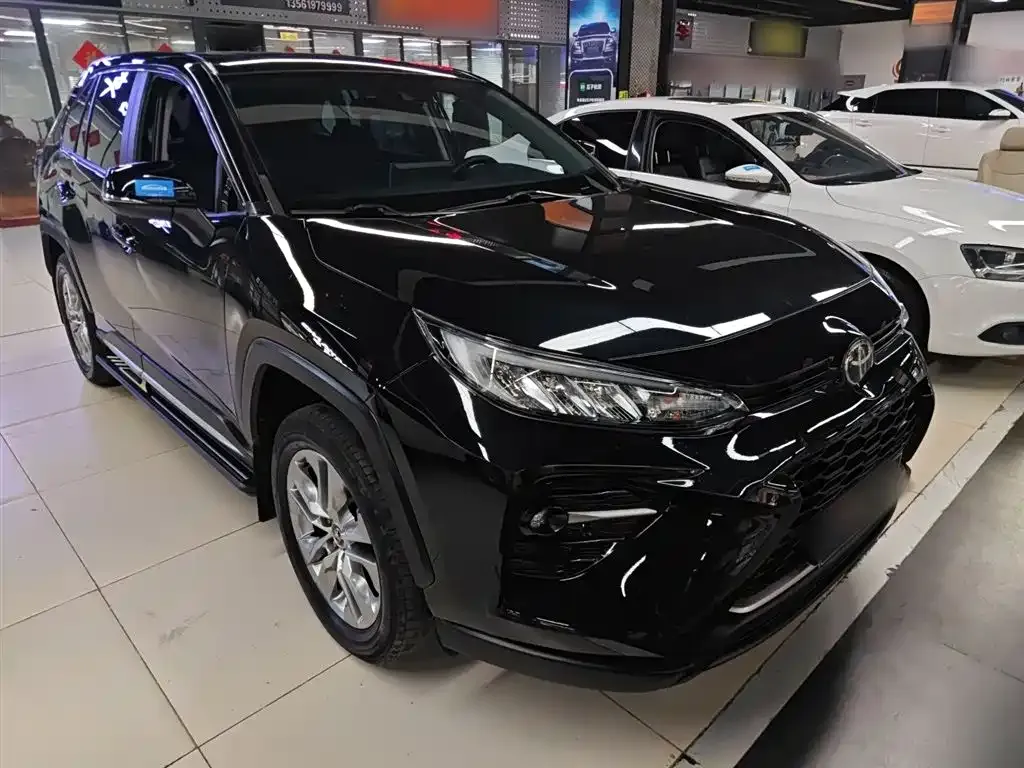Toyota Wildlander 2021 из CN, фото 4