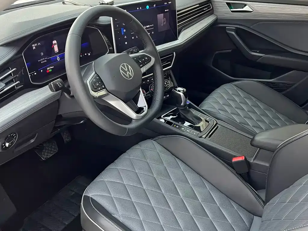 Volkswagen Sagitar 2023 из CN, фото 10