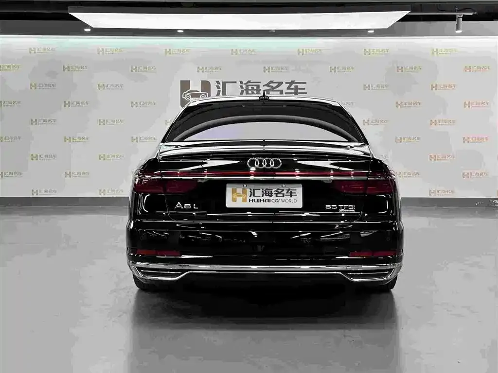 Audi A8 2021 из CN, фото 2