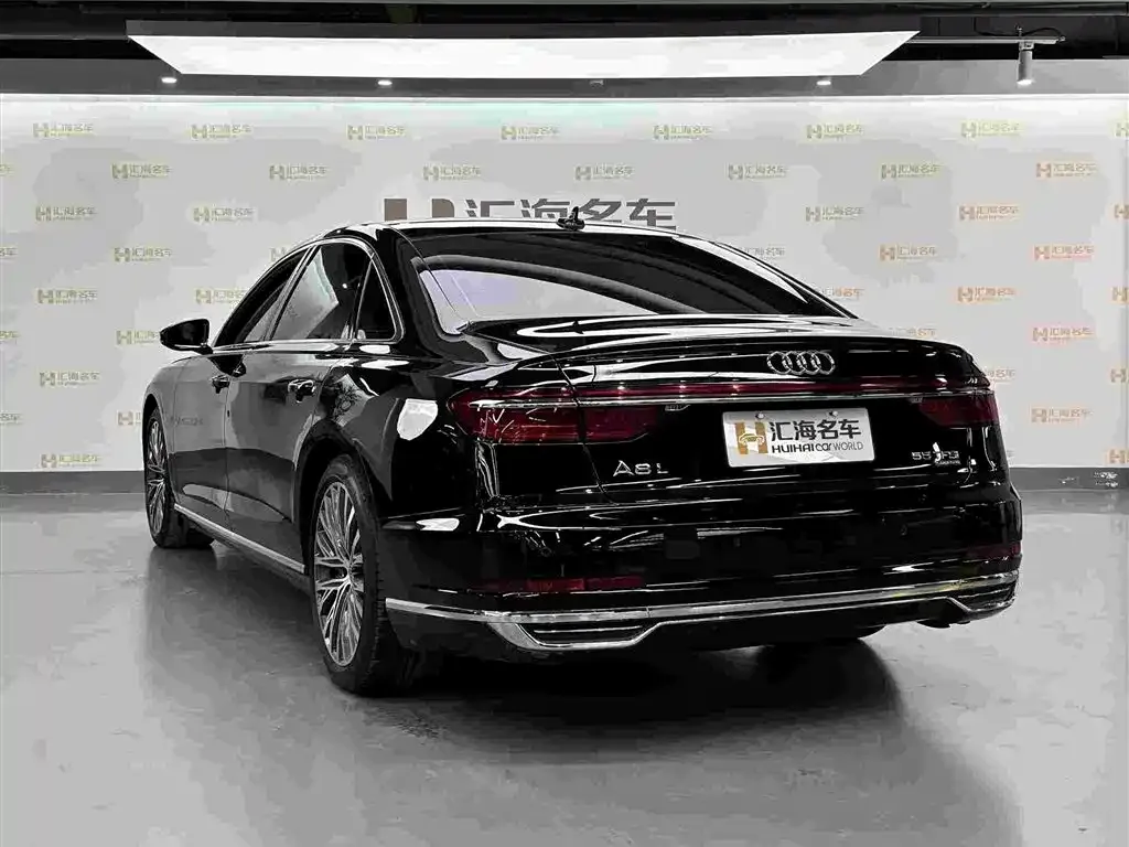 Audi A8 2021 из CN, фото 9