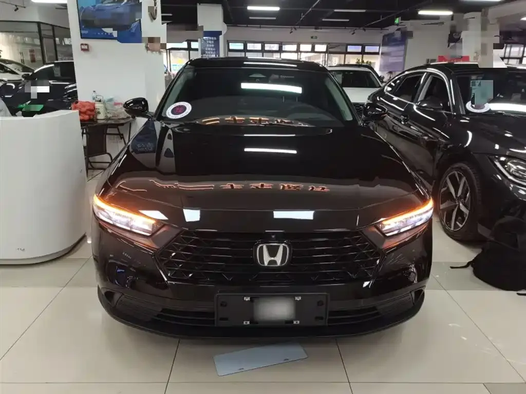 Honda Accord 2024 из CN, фото 3