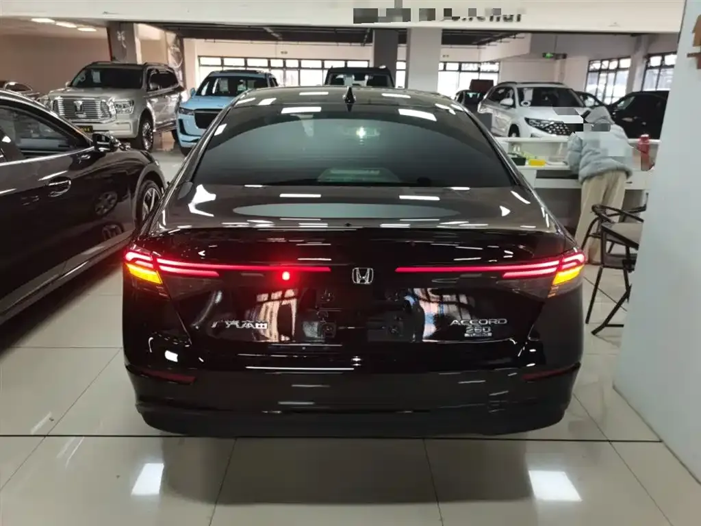 Honda Accord 2024 из CN, фото 6