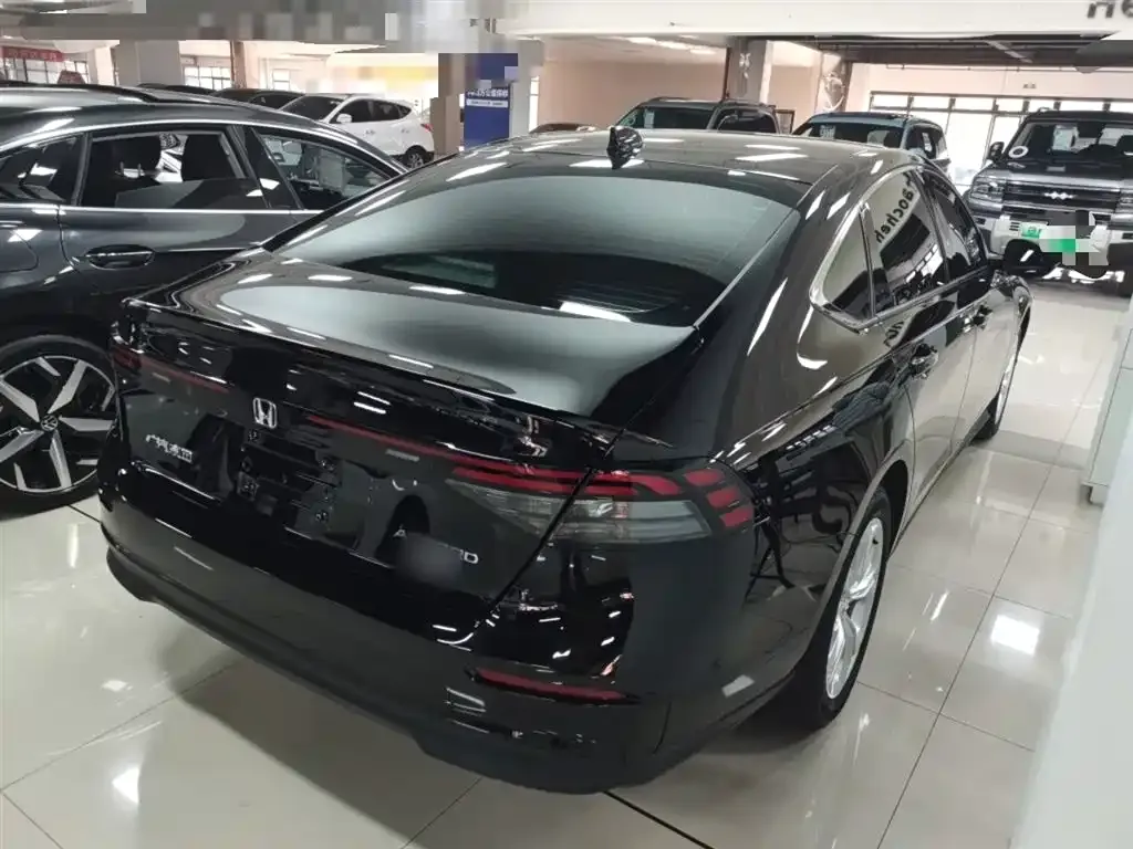 Honda Accord 2024 из CN, фото 7