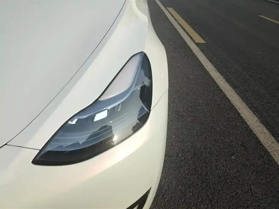 Tesla Model Y 2023 из CN, фото 8