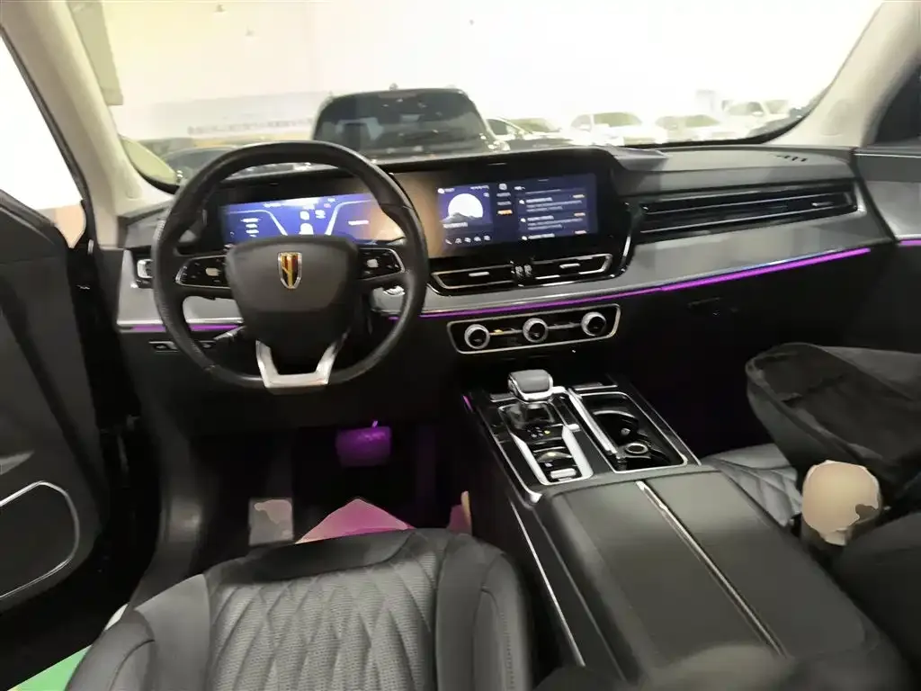 Hongqi HS5 2023 из CN, фото 2