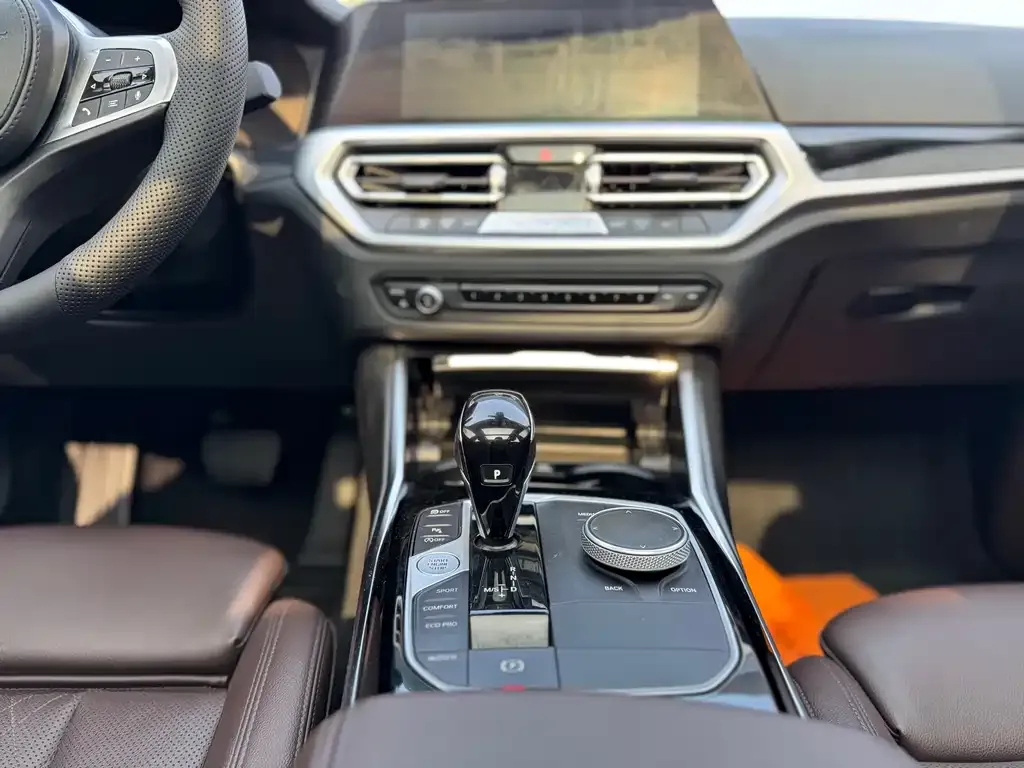 BMW 3 Series 2022 из CN, фото 10