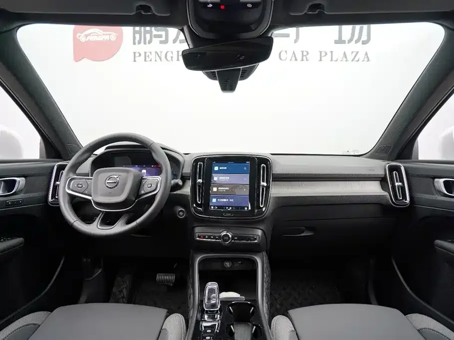 Volvo XC40 2024 из CN, фото 5