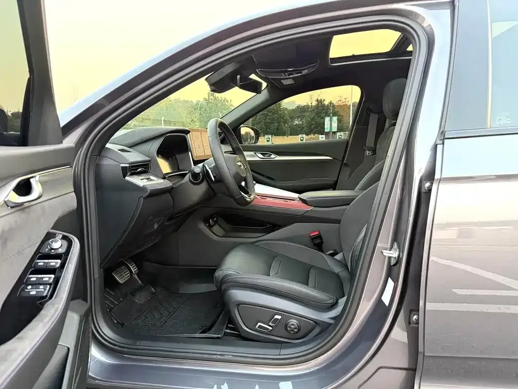 Geely Xingrui 2025 из CN, фото 5