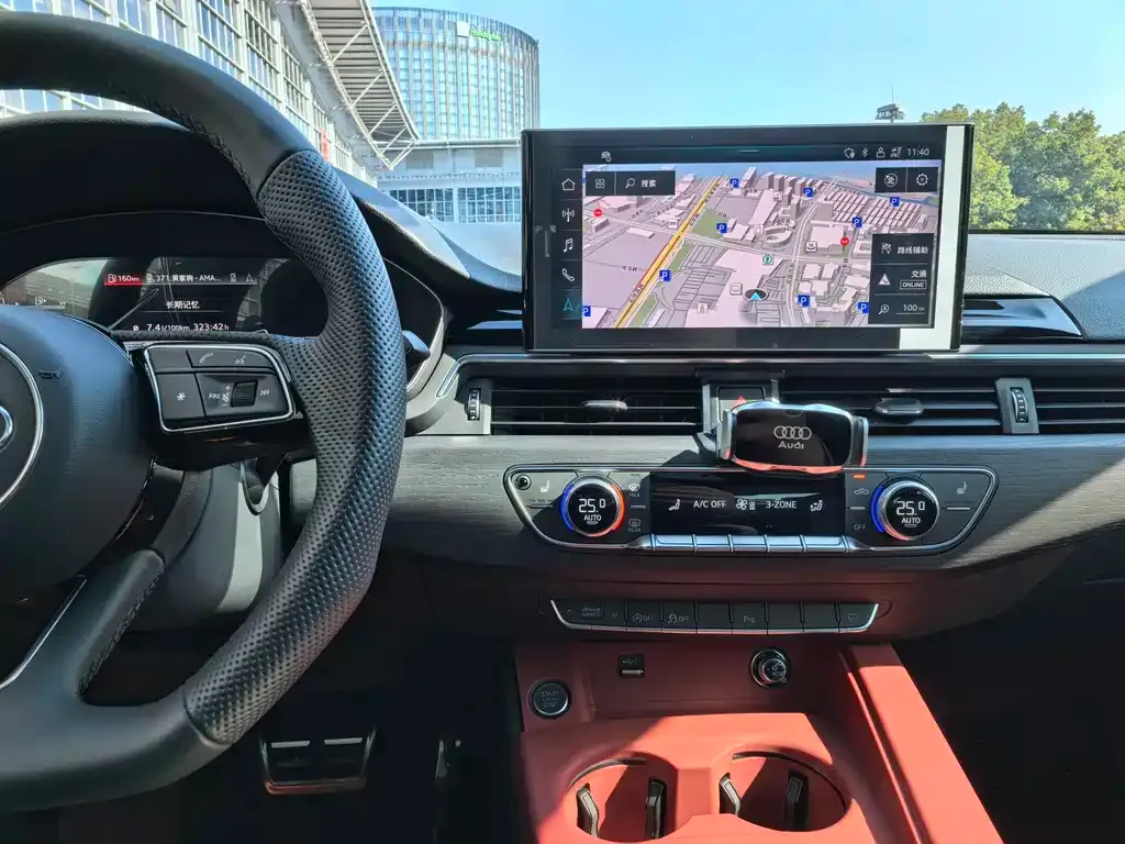 Audi A4L 2024 из CN, фото 10